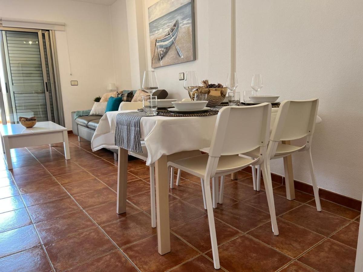 Apartamentos Vista Marina - El Medano Экстерьер фото