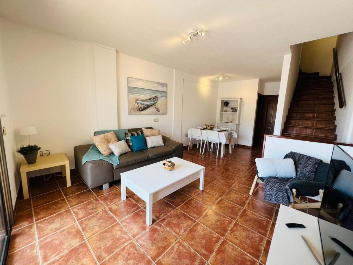 Apartamentos Vista Marina - El Medano Экстерьер фото